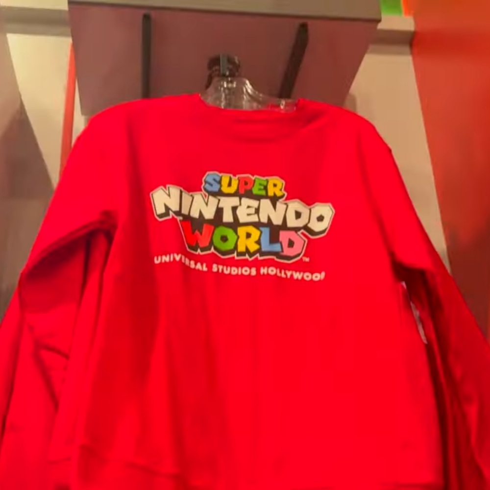 Universal Studios Hollywood Super Nintendo World Red Sweatshirt Pullover 3XL NWT